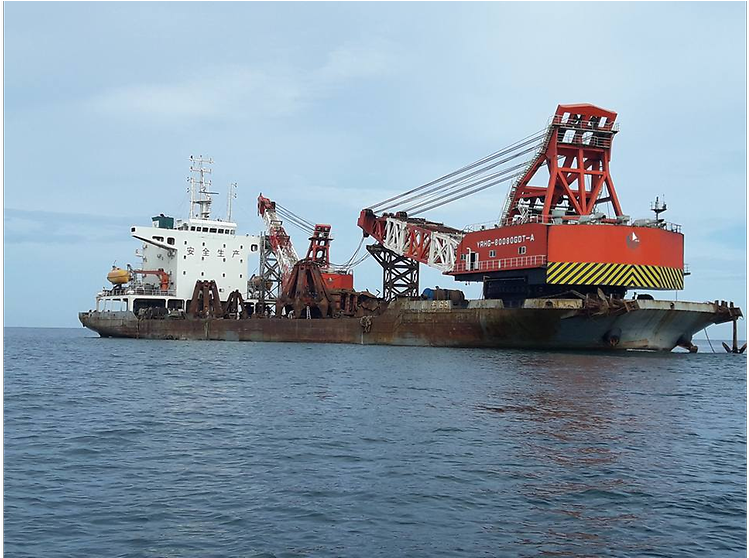 Crane Vessel (floating) (991x557), Png Download