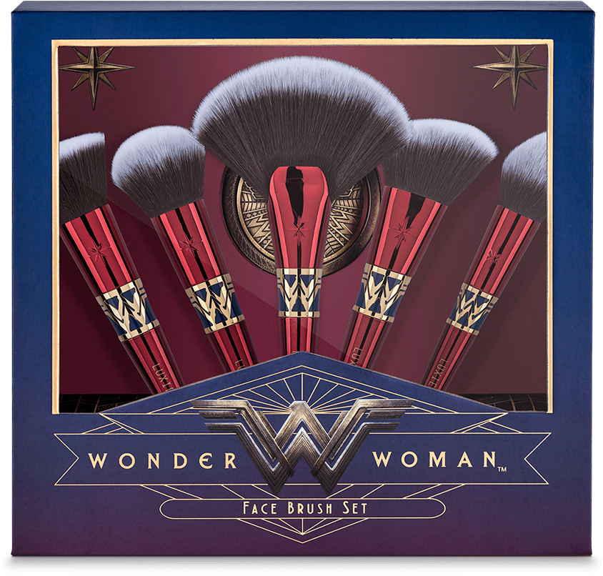 Luxie Wonder Woman Brush Set - Luxie Wonder Woman Brushes (875x1020), Png Download