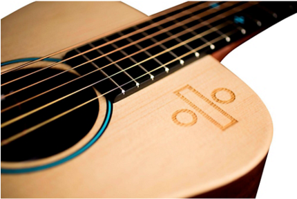 Martin Ed Sheeran 3 Divide ÷ Signature Edition Little - Martin Guitars Ed Sheeran 3 Signature Edition (429x600), Png Download