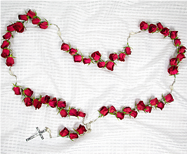 Rosary Flower Arrangement - Rosary (368x460), Png Download