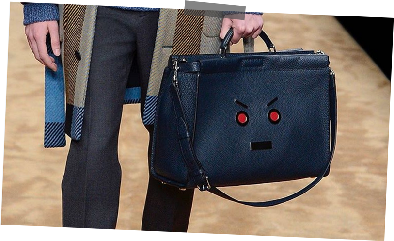 Boyfriend's Fendi Faces - Fendi Peekaboo Regular Soft Gold (900x532), Png Download