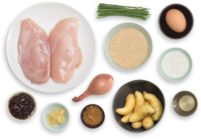 Chicken Schnitzel With Fingerling Potato Salad & Lingonberry - Kidney Beans (700x477), Png Download