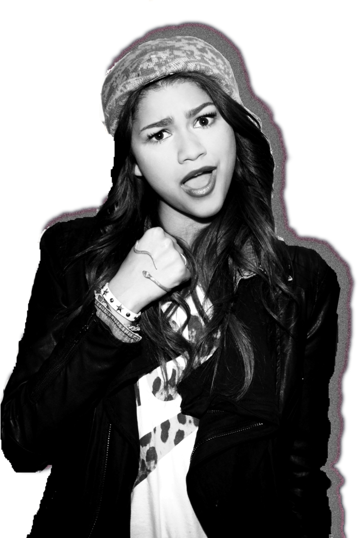Png Da A Preto - Zendaya Black And White (740x1080), Png Download