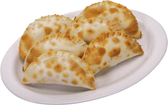 Criollas Con Platocarlos Moyano2016 02 22t12 - Empanadas De Pollo Png (900x600), Png Download