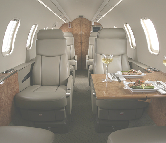 Private Flying, Location De Jet Privé - Learjet 45xr Interior (585x502), Png Download