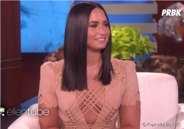 Demi Lovato Arrasa No Look Durante O Programa De Ellen - Ellen Degeneres (624x600), Png Download