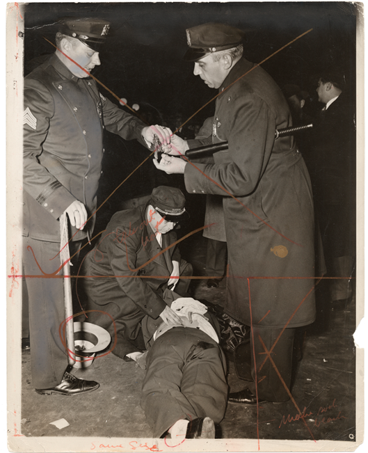 "hold Up Man Killed\ - Weegee (900x650), Png Download