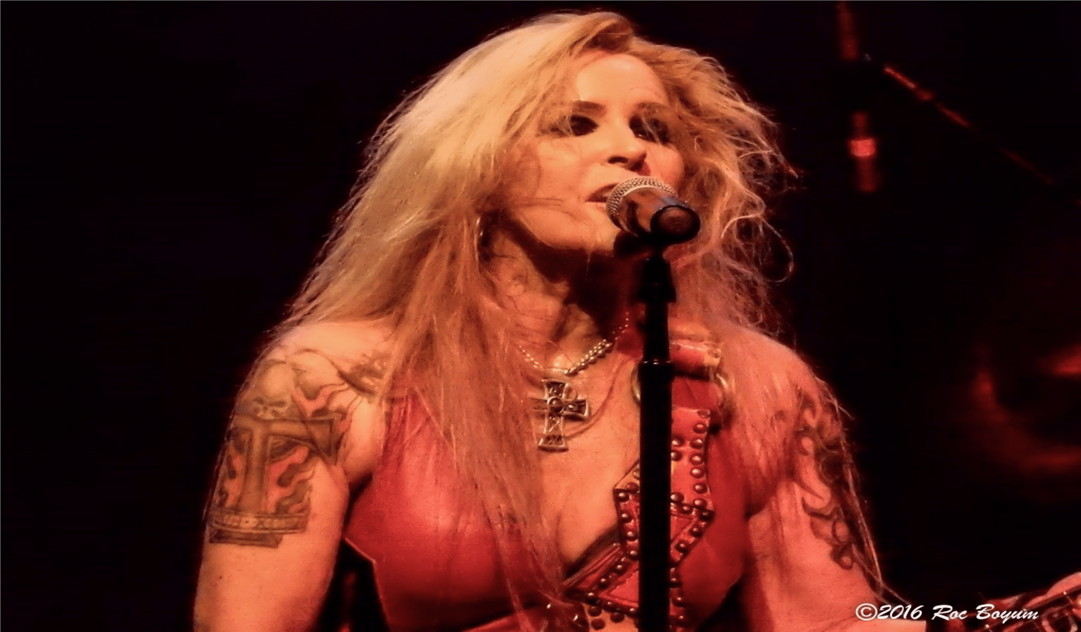 Lita 2 Slide Show - Singing (4095x2730), Png Download