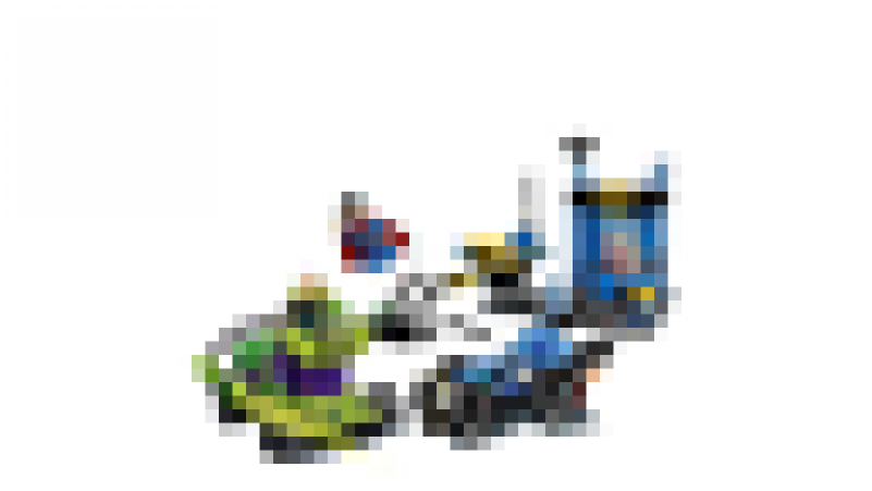 Distress Price Lego 10724 Juniors Batman And Superman - Lego 10724 Juniors Batman And Superman Vs Lex Luthor (800x785), Png Download