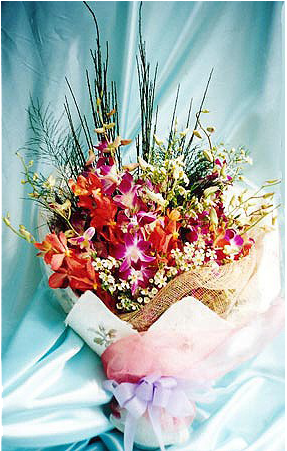 Hb O104 A Welcome Gift - Gift (450x450), Png Download