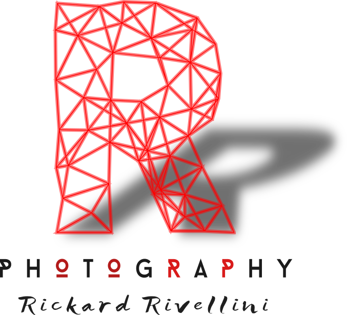 Logo - R Photography Logo Png (677x615), Png Download