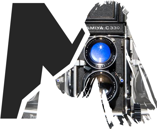 Mobilize Art Is An E-commerce Site Where Some Of The - Single-lens Reflex Camera (600x491), Png Download