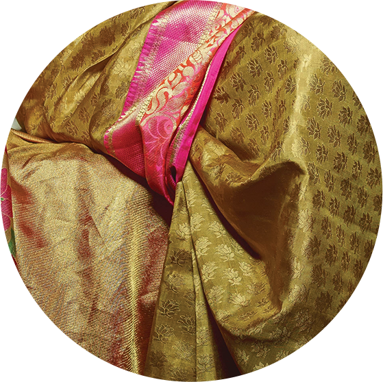 It's A Bridal Tradition, But It's Also One Of The Most - Bag (559x558), Png Download