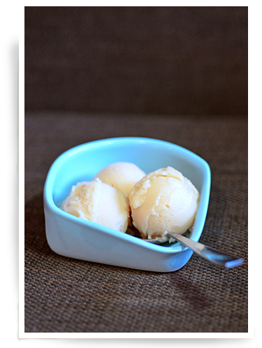 Celadon Ice Cream Bowl - Vanilla Ice Cream (400x510), Png Download