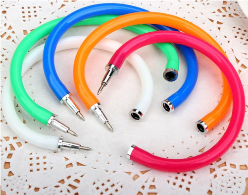 Plastic Bangle Pen Cartoon Hot Circlet Wristlet Bracelet (500x515), Png Download
