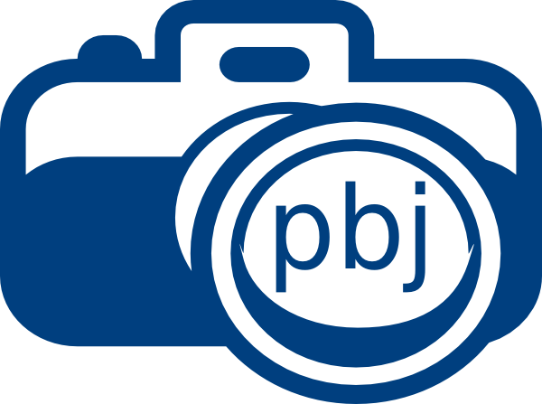 Camera Blue Logo Clip Art - Black And White Camera Clip Art (600x447), Png Download