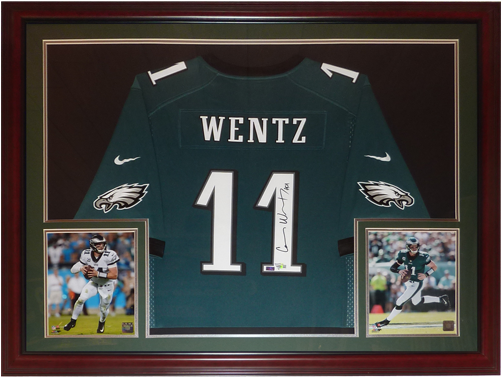 Carson Wentz Autographed Philadelphia Eagles - Carson Wentz Autographed Jersey - Green Nike Game Fanatics (500x500), Png Download