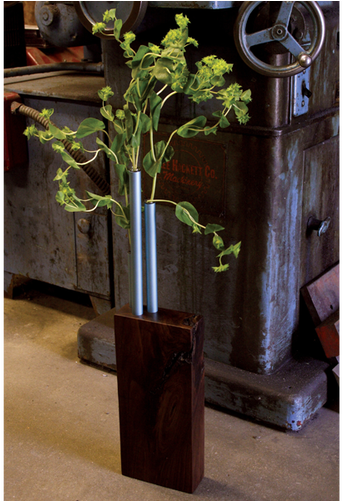 Discontinued Walnut Vase - Christian Cross (500x500), Png Download