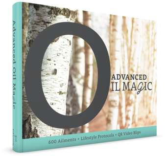 Advanced Oil Magic Book - Essential Oil Magic: Easy To Use Guidebook + Tearaway (500x327), Png Download