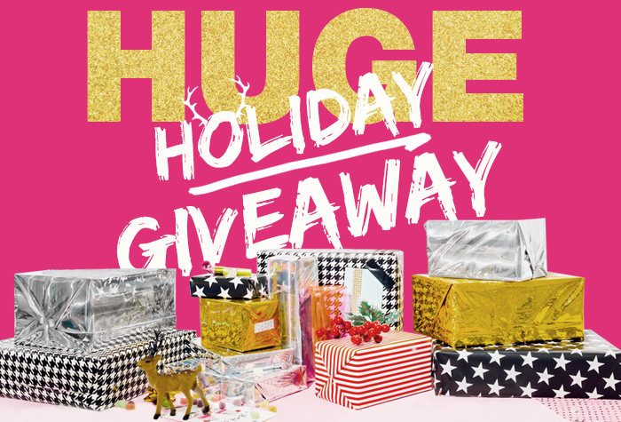 Huge Holiday Giveaway Target Gift Card - Gift Card (700x475), Png Download