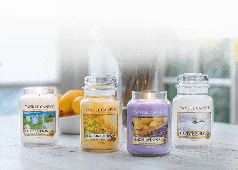 Four Yankee Candle Large Jar Candles - Candle (980x700), Png Download