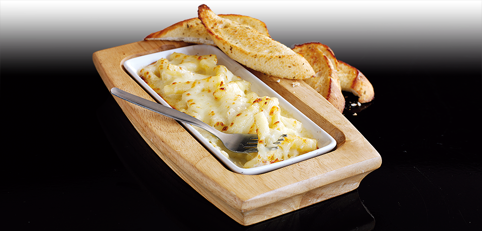 Big Heroes Lasagne Or Mac 'n' Cheese - Pizza Hut Mac N Cheese Uk (960x460), Png Download