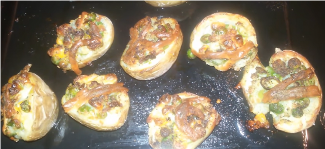 Swaad Bahaar Baked Potato - Canapé (640x480), Png Download