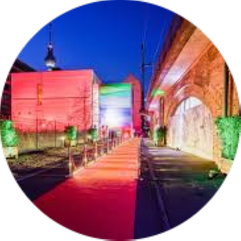 Experience German Food-stars Kochbox At - Umspannwerk Alexanderplatz (940x940), Png Download