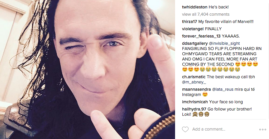 9 Aug - Tom Hiddleston Loki Thor Ragnarok (919x478), Png Download