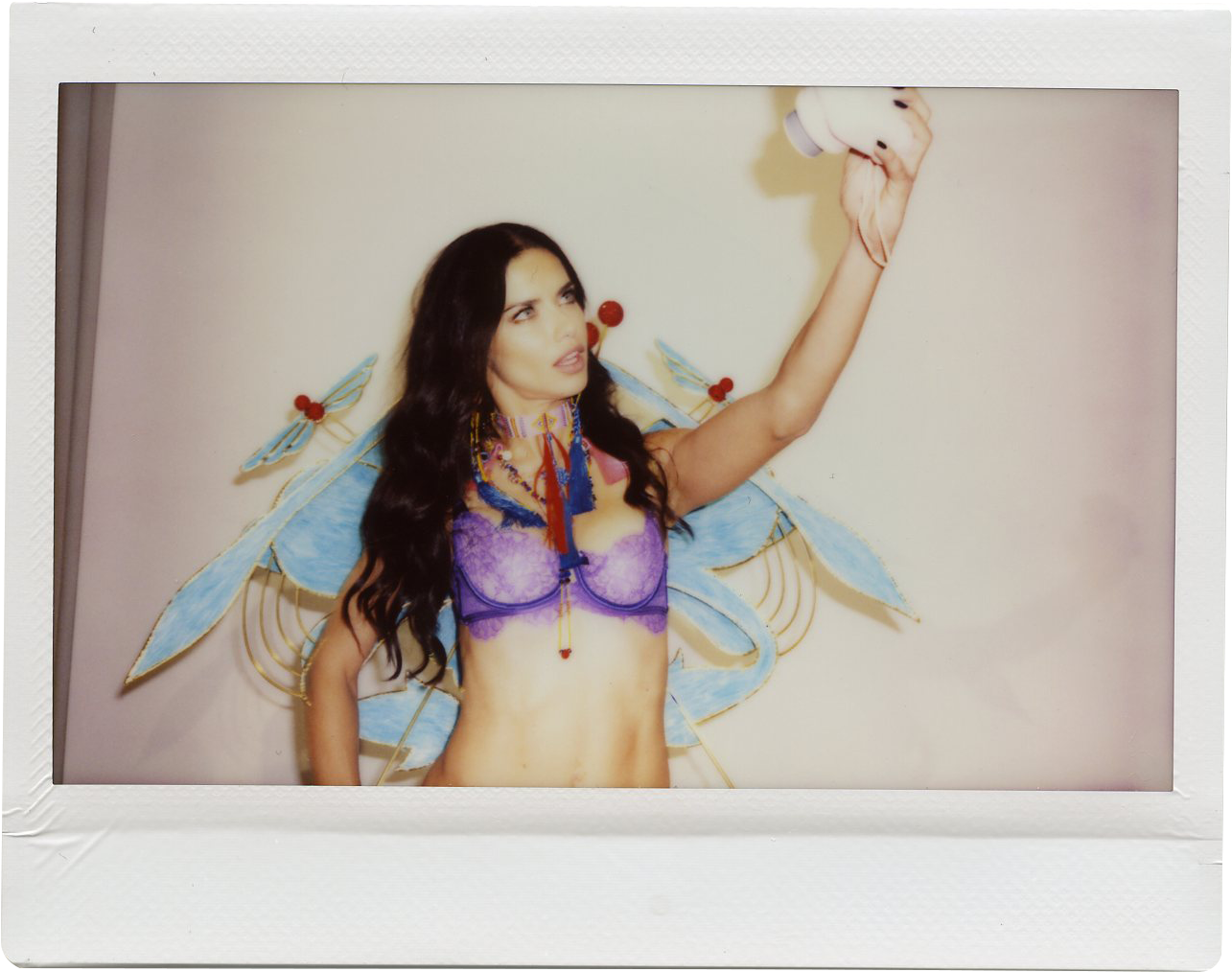 Adriana Lima - Instant Camera (1474x1273), Png Download