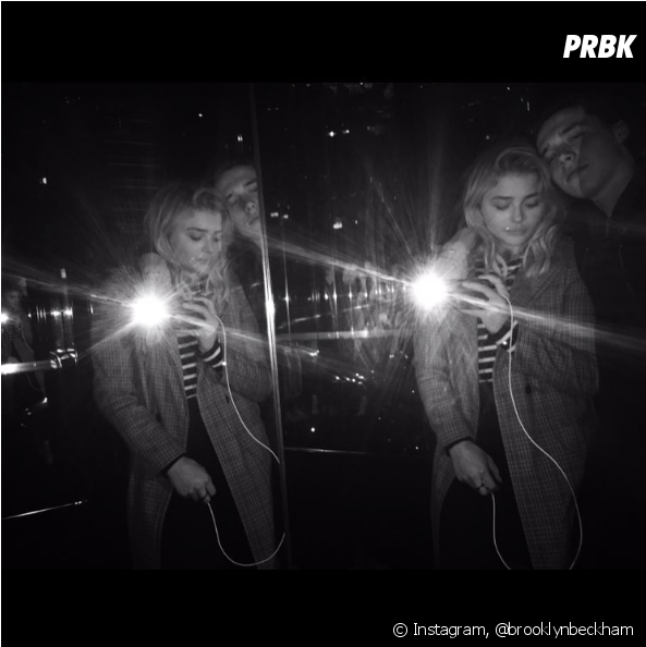 Brooklyn Beckham Et Chloë Grace Moretz Ne Se Cachent - Chloe Grace Moretz And Brooklyn Beckham Relationship (950x593), Png Download