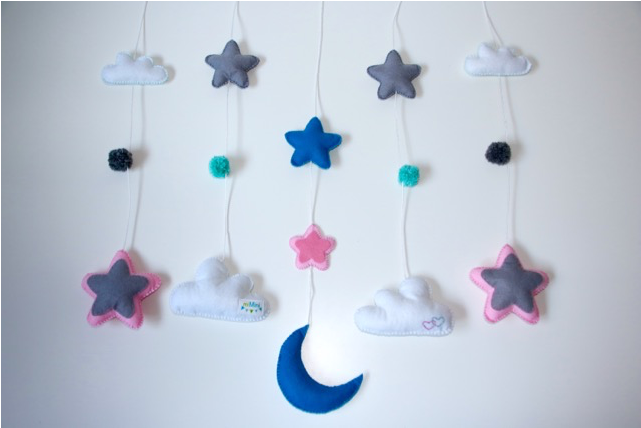 Móvil Cuna Nubes, Estrellitas Y Luna - Infant Bed (640x640), Png Download