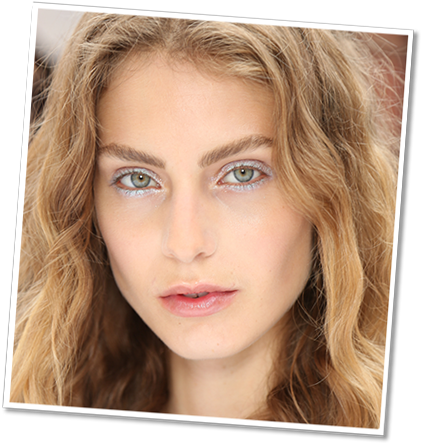 Use The Applicator From Shimmer & Glow Liquid Eye Shadow - Portrait Photography (510x450), Png Download