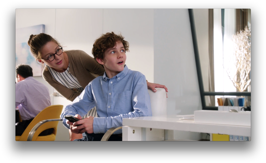 Carter Grant And Kara (melissa Benoist) Connect Over - Melissa Benoist And Levi Miller (873x541), Png Download
