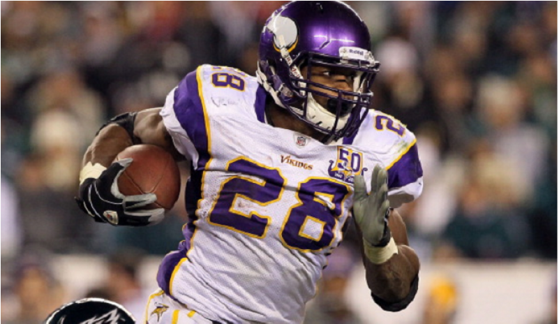 Superior Quality Adrian Peterson Is Now Part Of Team - Adrian Peterson With Son (800x785), Png Download