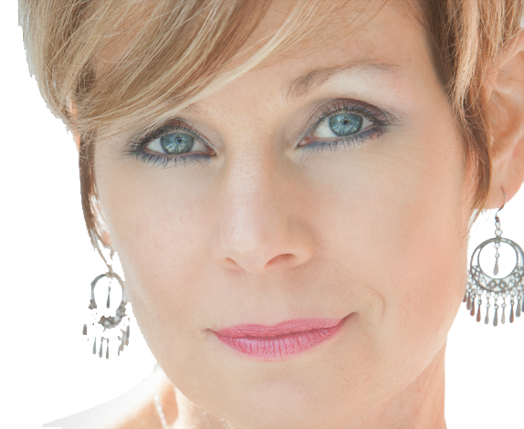 It Is No Wonder That The Young Prince Instantly Falls - Tammy Hensrud (574x470), Png Download