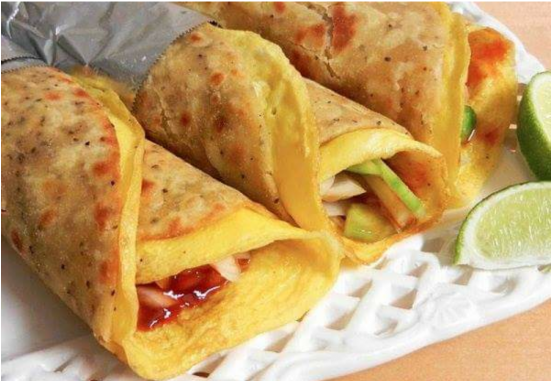Egg Paneer Roll - Make Egg Roll In Hindi (550x650), Png Download