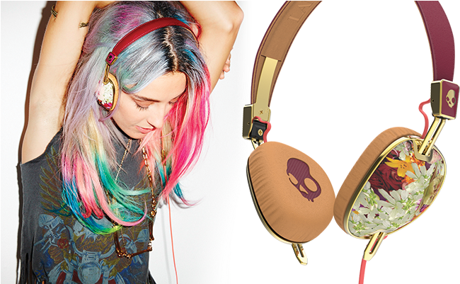 What In The Name Of Susan B - Skullcandy Knockout Floral (660x400), Png Download