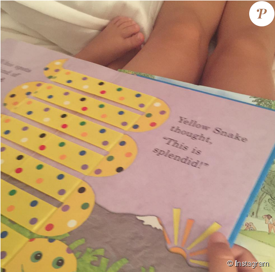 Miranda Kerr Lève Le Voile Sur Son Quotidien Glamour - History (950x535), Png Download