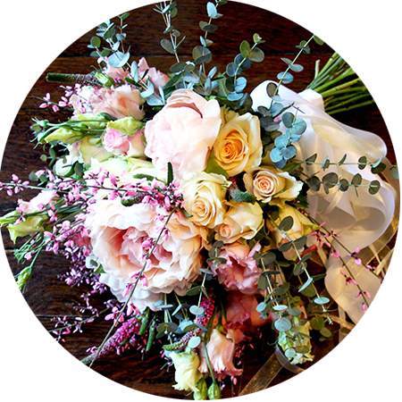 Whether It's A Simple Floral Centre Piece, The Invitations - Garden Roses (450x450), Png Download