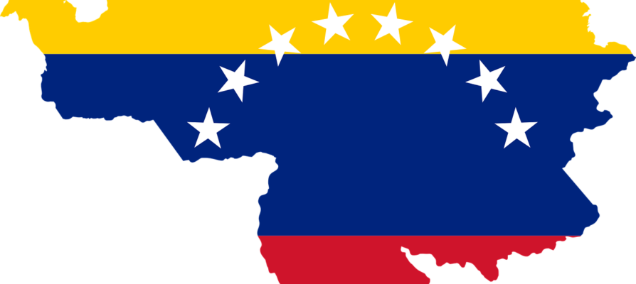 Senators Push For Stronger Sanctions Against Venezuelan - Venezuela: Social, Economic And Environmental Issues (894x400), Png Download