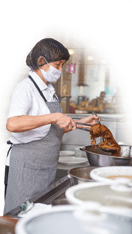 And There, She Is Able To Concentrate On What She Does - Baking (452x800), Png Download