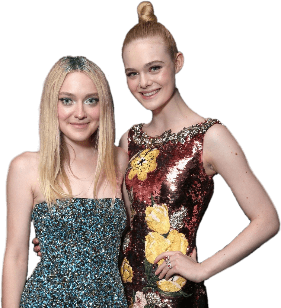 At The Movies - Elle And Dakota Fanning 2016 (1024x1024), Png Download