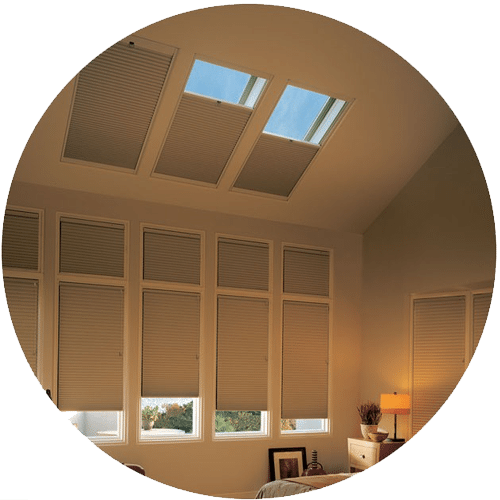 Skylift Skylight Window Shades - Blackout Shades Master Bedroom (500x500), Png Download