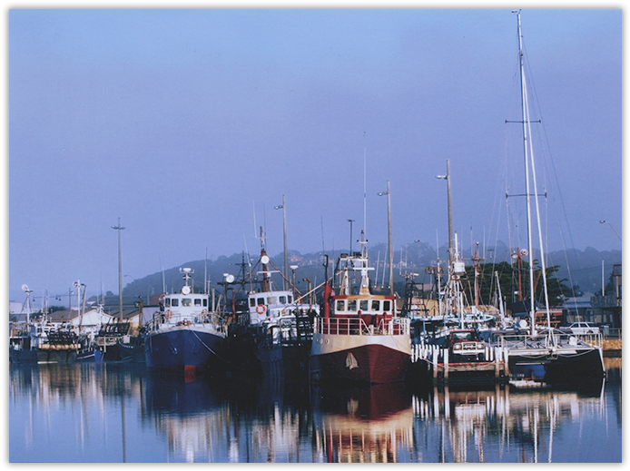 Fishing Boats At Lakes Entrance (800x600), Png Download