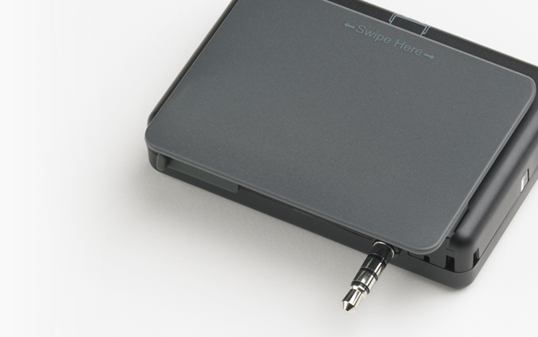 Cayan's Mobile Chip Card Emv Reader - Emv (784x492), Png Download