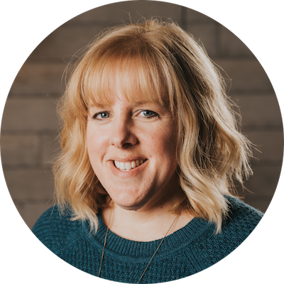 Headshot Of Pastor Suzi Soares - Liquid (400x400), Png Download