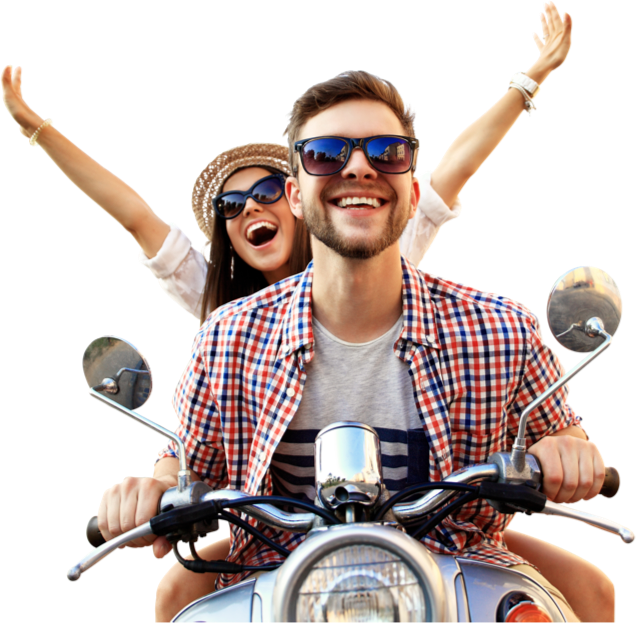 Couple On Moped - Traveller Person Png (636x623), Png Download
