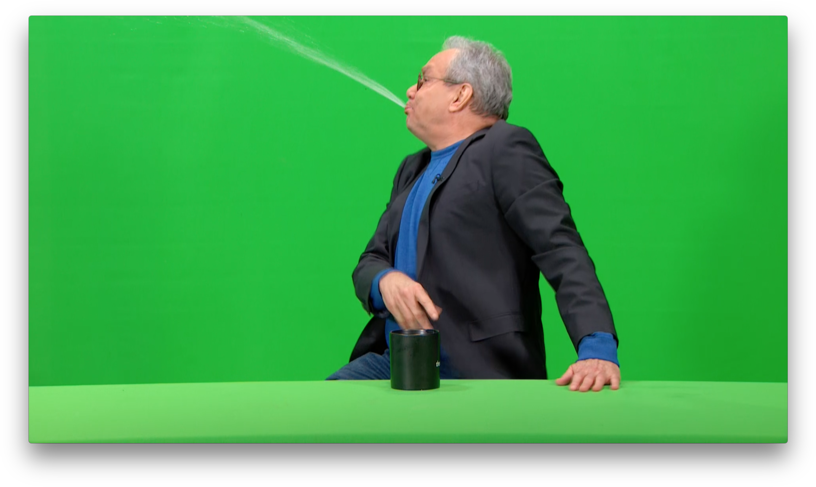 Lewis Black Spit Take - Spit-take (2784x1666), Png Download