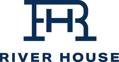 Milwaukee Property Logo - River House Luxury Apartments (500x262), Png Download